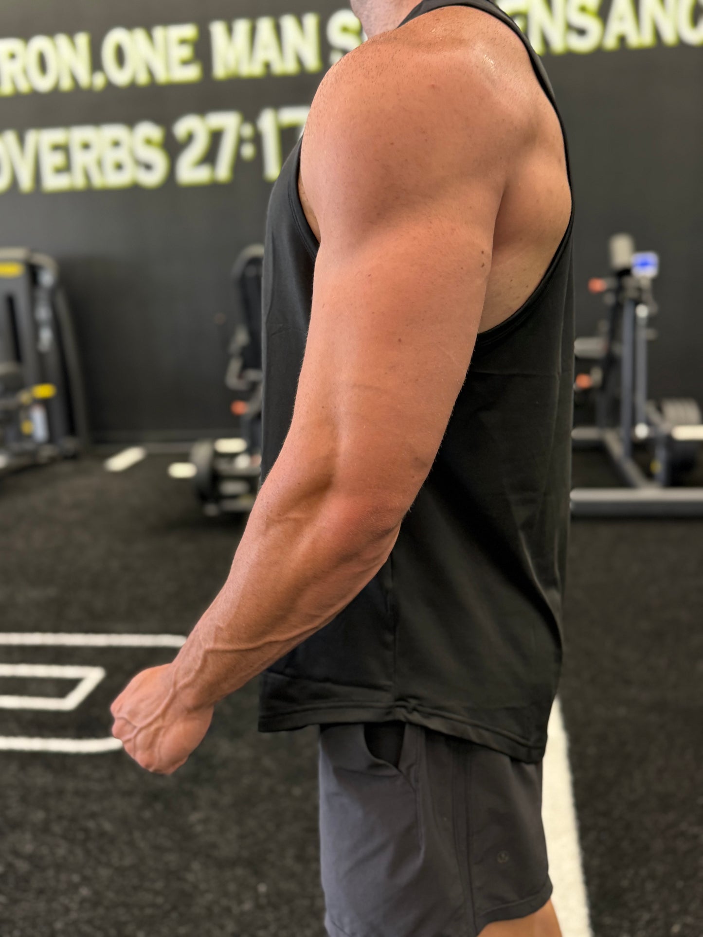 Vented PF Tank - Black