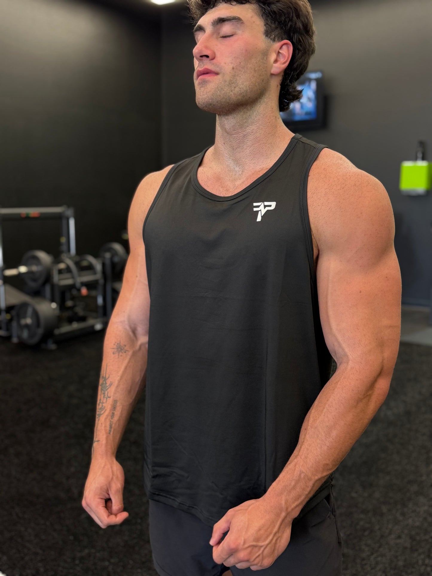 Vented PF Tank - Black